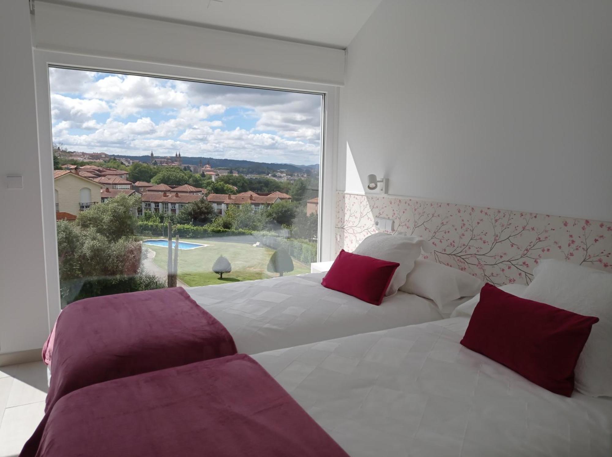 Casas Turisticas Lar Jardin - Parking Privado Santiago de Compostela Exterior photo